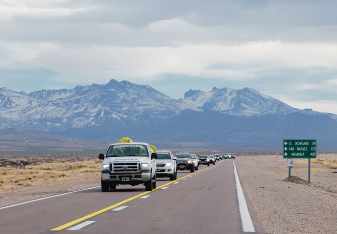 Caravana Solidaria Ruta Bridgestone