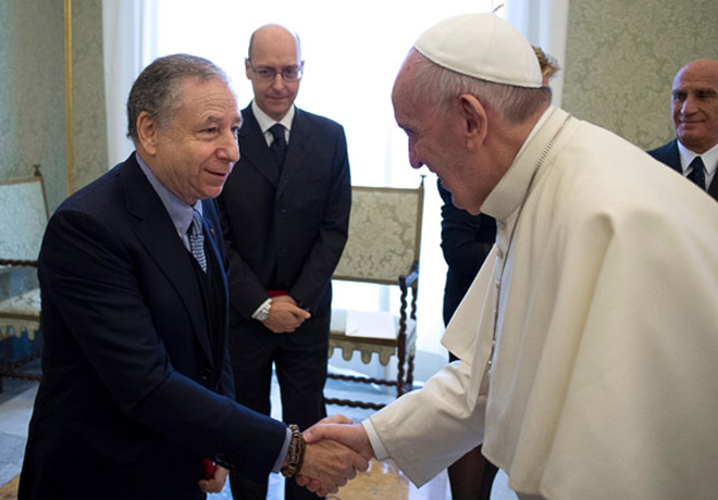 El Papa Francisco respalda la Seguridad Vial infantil