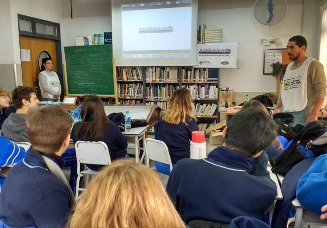 Ford-Argentina-trabaja-junto-a-Luchemos-por-la-Vida-en-el-desarrollo-de-programas-de-educacion-y-concientizacion-vial-2