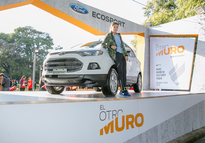 Ford-participo-de-la-Nike-Women-Victory-Tour-con-la-EcoSport-como-Sponsor-oficial-1