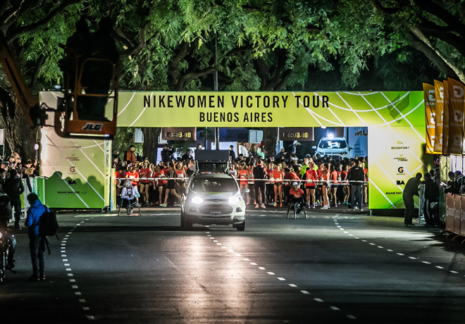 Ford-participo-de-la-Nike-Women-Victory-Tour-con-la-EcoSport-como-Sponsor-oficial-2