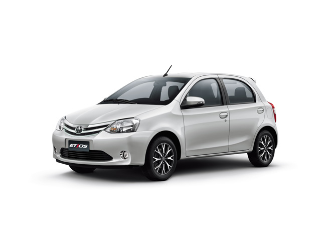 Etios Platinum 2016-1 Copia