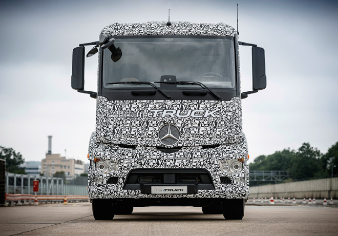 Mercedes-Benz-Urban-eTruck-1