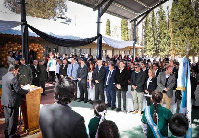 Ford reinauguró su escuela rural número 25 en San Juan