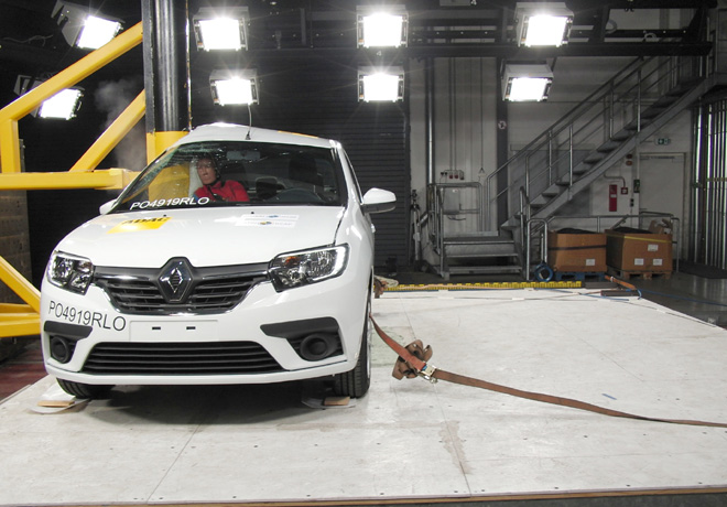 Latin NCAP - Renault Sandero-Logan-Stepway - con 4 Airbags 2